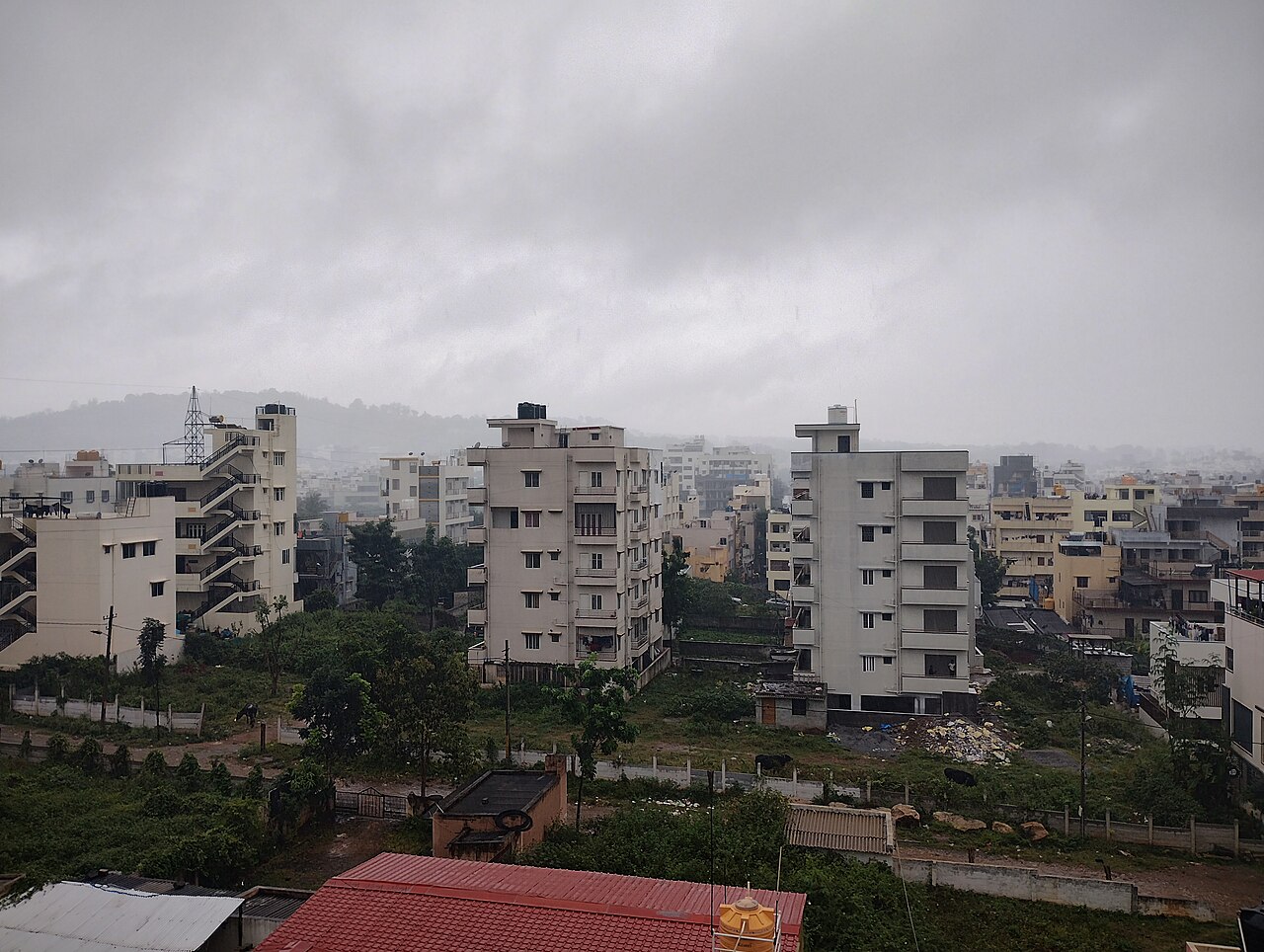 ಬೆಂಗಳೂರಿನ ಆರ್‌ಆರ್ ನಗರದಲ್ಲಿ ಮಳೆ: 2024ರ ಸಂಗ್ರಹ ಚಿತ್ರ